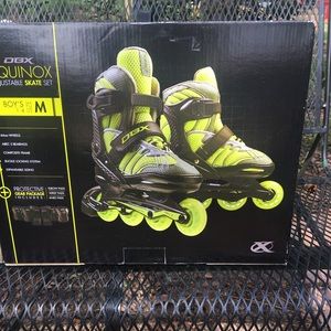 NEW DBX EQUINOX SKATES SIZE M 1-4 NEW